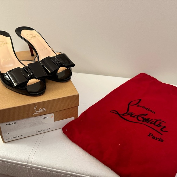 Christian Louboutin Patent Heels - Picture 4 of 6